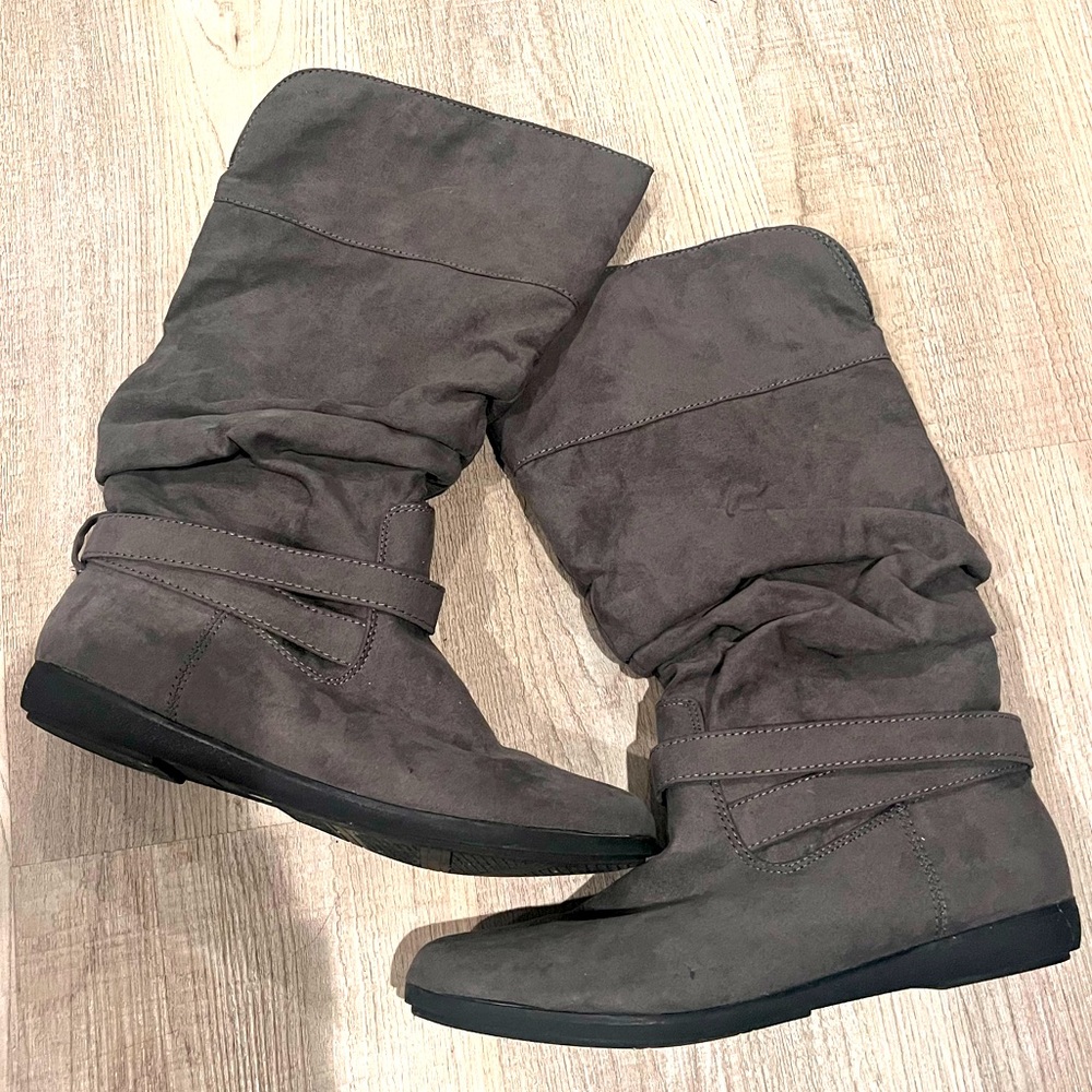 Charcoal Grey Suede Slouchy Boots Winter Fall Flat Shoe